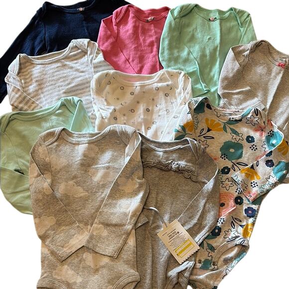 12mo Bundle of 10 Long Sleeve Baby Onesies - Picture 1 of 1
